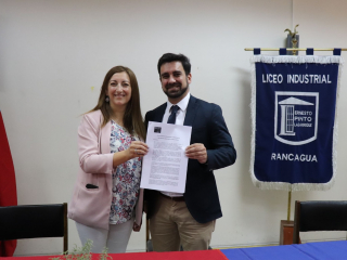 SOFOFA asume la administración del Liceo Ernesto Pinto Lagarrigue en histórico traspaso educativo